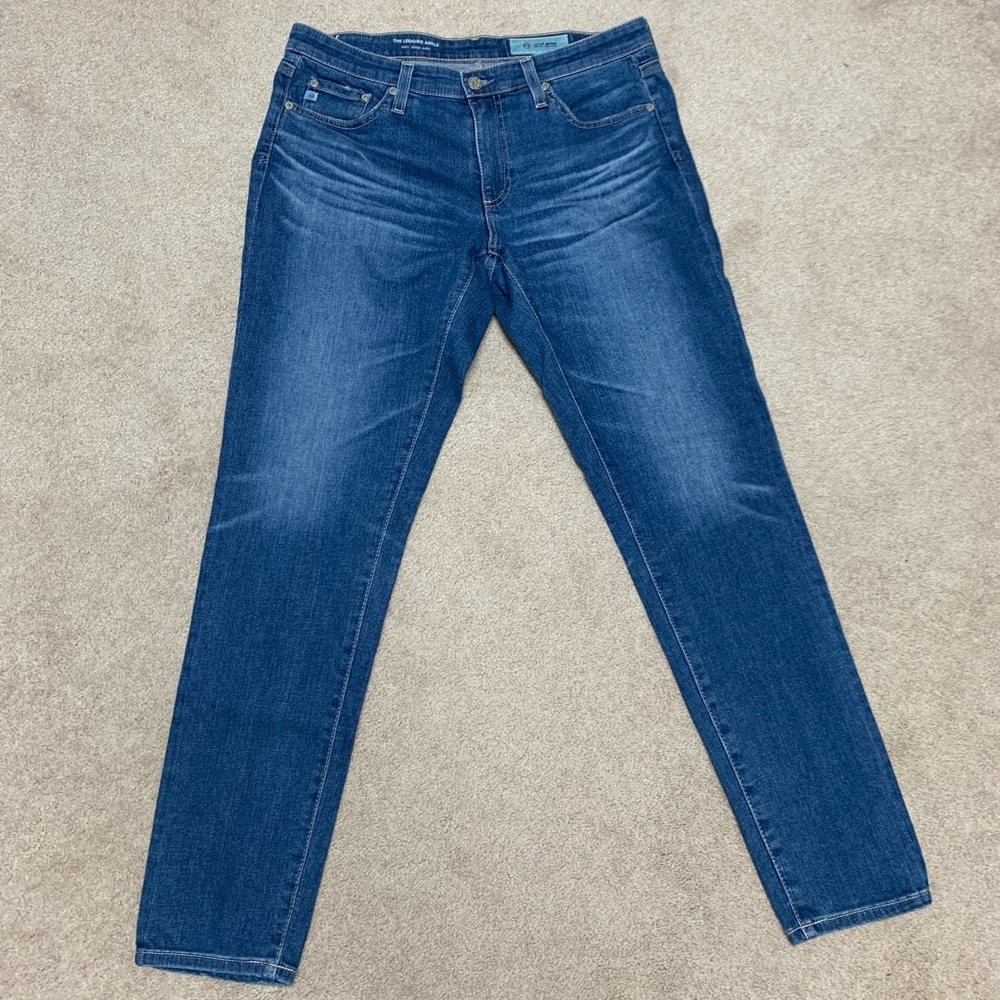 Women’s Ag jeans never worn